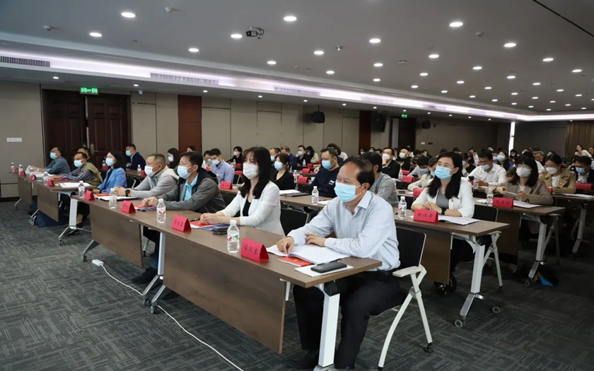 中信恒泰黨支部聯(lián)合中共南寧市青秀區(qū)委組織部、南寧市青秀區(qū)兩新組織黨工委舉辦學(xué)習(xí)貫徹黨的二十大精神宣講會